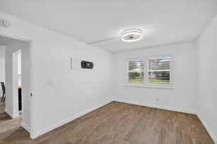 500 Davis Rd, Palm Springs, FL 33461 - Photo 19