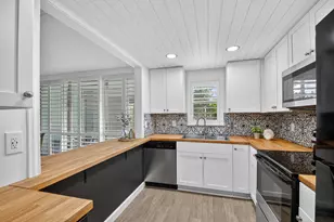500 Davis Rd, Palm Springs, FL 33461 - Photo 9