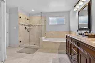 10111 NW 4th St, Plantation, FL 33324 - Photo 45