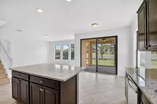 8853 Sandy Crk Wy, Lake Worth, FL 33467 - Photo 11