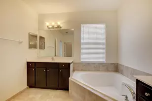 8853 Sandy Crk Wy, Lake Worth, FL 33467 - Photo 17