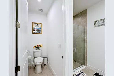 27051 SW Viterbo Way, Port Saint Lucie, FL 34986 - Photo 15
