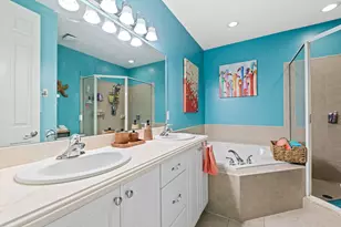 4086 W Palm Aire Dr, Pompano Beach, FL 33069 - Photo 9