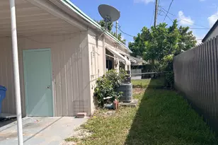 100 NW 52nd St, Fort Lauderdale, FL 33309 - Photo 17
