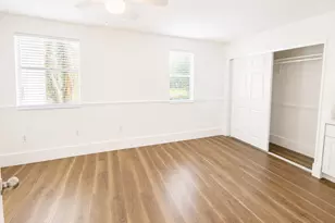 887 Crystal Lake Dr, Pompano Beach, FL 33064 - Photo 21