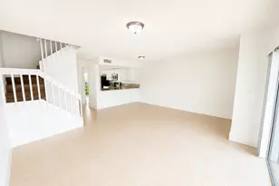 887 Crystal Lake Dr, Pompano Beach, FL 33064 - Photo 7