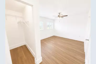887 Crystal Lake Drive, Pompano Beach, FL 33064 - Photo 15