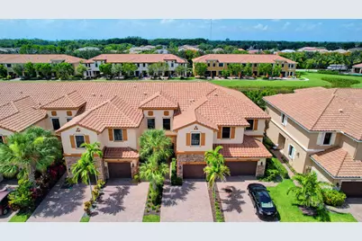 10385 Wellington Parc Drive, Wellington, FL 33449 - Photo 15