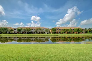 10385 Wellington Parc Dr, Wellington, FL 33449 - Photo 13