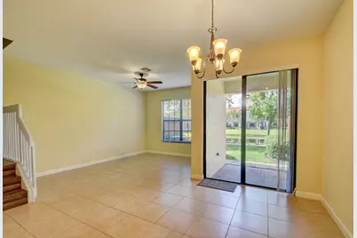 10385 Wellington Parc Drive, Wellington, FL 33449 - Photo 11