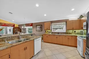 6544 Via Primo St, Lake Worth, FL 33467 - Photo 9