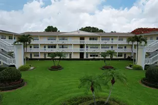 52 Dorset Dr, Boca Raton, FL 33434 - Photo 25