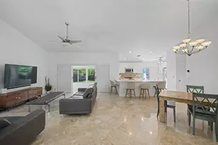 10109 Oak Bark Ln, Palm Beach Gardens, FL 33410 - Photo 7