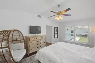 10109 Oak Bark Ln, Palm Beach Gardens, FL 33410 - Photo 13