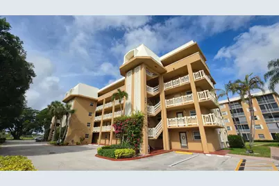 304 Golfview Road #304, North Palm Beach, FL 33408 - Photo 3