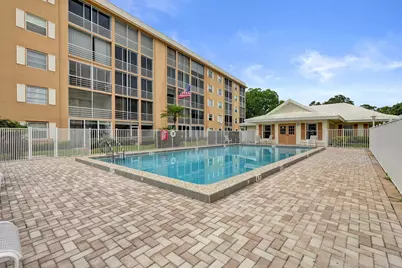 304 Golfview Road #304, North Palm Beach, FL 33408 - Photo 23