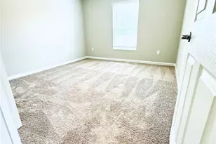 1086 SW Eureka Ave, Port Saint Lucie, FL 34953 - Photo 11