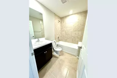 1086 SW Eureka Avenue, Port Saint Lucie, FL 34953 - Photo 13