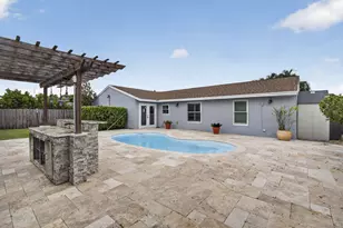 8443 Elaine Dr, Boynton Beach, FL 33472 - Photo 41