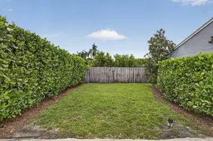 8443 Elaine Dr, Boynton Beach, FL 33472 - Photo 43