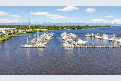 875 NW Flagler Avenue #302, Stuart, FL 34994 - Photo 1
