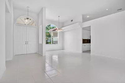 10251 NW 62nd Drive, Parkland, FL 33076 - Photo 11