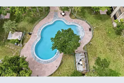 661 NE 195th Street #310, Miami, FL 33179 - Photo 17