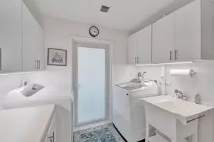 163 Nurmi Dr, Fort Lauderdale, FL 33301 - Photo 59