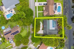240 Lake Dr, Coconut Creek, FL 33066 - Photo 65
