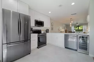 13017 Northshire Trail, Wellington, FL 33414 - Photo 11