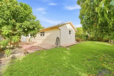 5787 SW 57th Way, Davie, FL 33314 - Photo 35