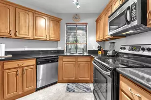 5234 Europa Dr, Boynton Beach, FL 33437 - Photo 13