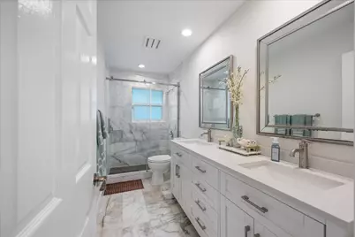 13175 Doubletree Circle, Wellington, FL 33414 - Photo 23
