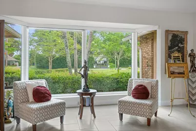 13175 Doubletree Circle, Wellington, FL 33414 - Photo 11