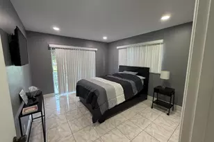 229 E Durham E, Deerfield Beach, FL 33442 - Photo 7