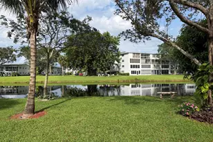 229 E Durham E, Deerfield Beach, FL 33442 - Photo 11
