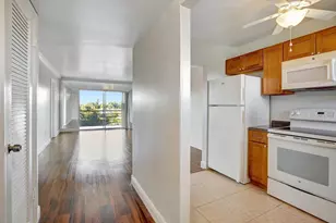 8225 Sunrise Lakes Dr N, Sunrise, FL 33322 - Photo 5