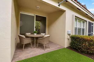 6410 Park Lake Cir, Boynton Beach, FL 33437 - Photo 9