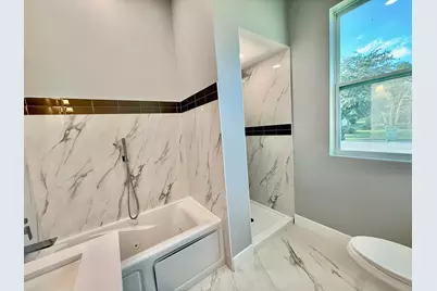 660 NE Moss Rose Place, Port Saint Lucie, FL 34983 - Photo 11