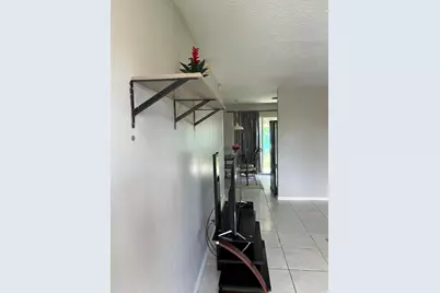 806 NW 1st Street, Boynton Beach, FL 33435 - Photo 9