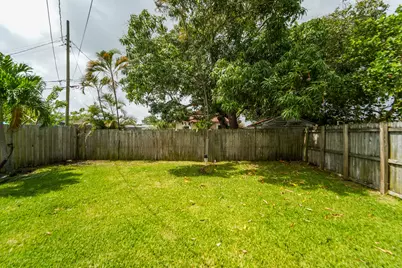 5000 Lake Avenue, West Palm Beach, FL 33405 - Photo 27
