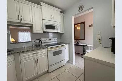 108 NE 20th Avenue NE #206, Boynton Beach, FL 33435 - Photo 3