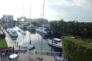 3220 Bayview Dr, Fort Lauderdale, FL 33306 - Photo 1