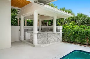2925 SE Dune Dr, Hutchinson Island, FL 34996 - Photo 41