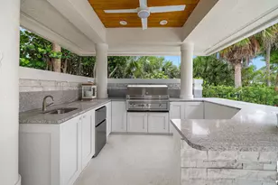 2925 SE Dune Dr, Hutchinson Island, FL 34996 - Photo 39