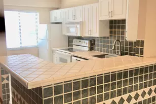 139 Sparrow Dr, Royal Palm Beach, FL 33411 - Photo 9