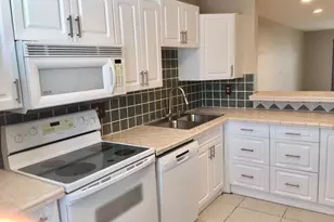 139 Sparrow Dr, Royal Palm Beach, FL 33411 - Photo 5
