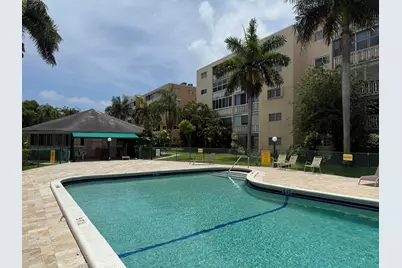 219 NE 14th Avenue #107, Hallandale Beach, FL 33009 - Photo 15