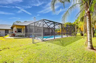 256 SW Ridgecrest Dr, Port Saint Lucie, FL 34953 - Photo 7