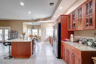 256 SW Ridgecrest Dr, Port Saint Lucie, FL 34953 - Photo 13